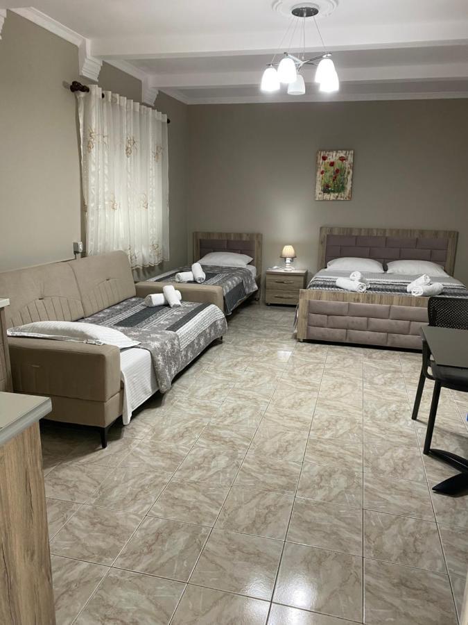 Vila Ajdinaj Berat Extérieur photo